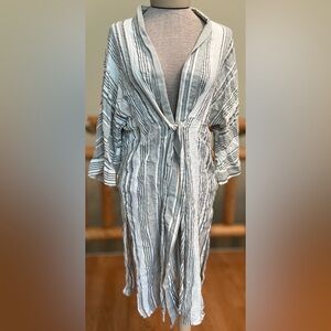 Universal Thread Striped Tie-Front Duster — M/L